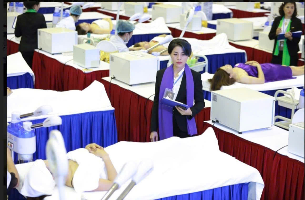 Trường THPT chuyên Lào Cai